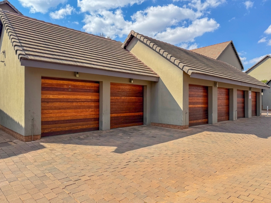 3 Bedroom Property for Sale in Melodie North West